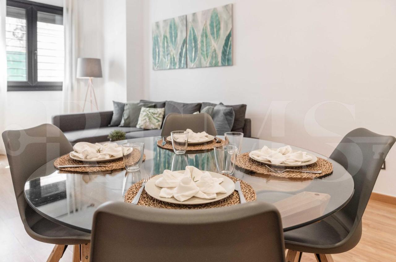 3Br Apartment With Parking And Patio In The Center By Rems Málaga Esterno foto
