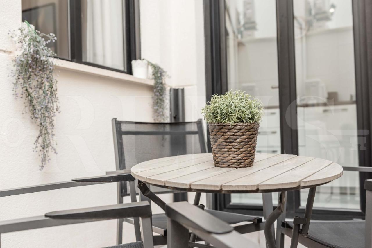 3Br Apartment With Parking And Patio In The Center By Rems Málaga Esterno foto