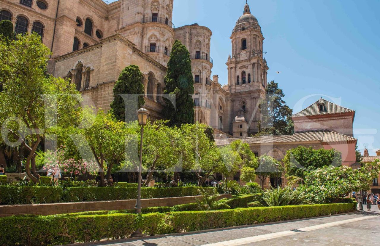 3Br Apartment With Parking And Patio In The Center By Rems Málaga Esterno foto