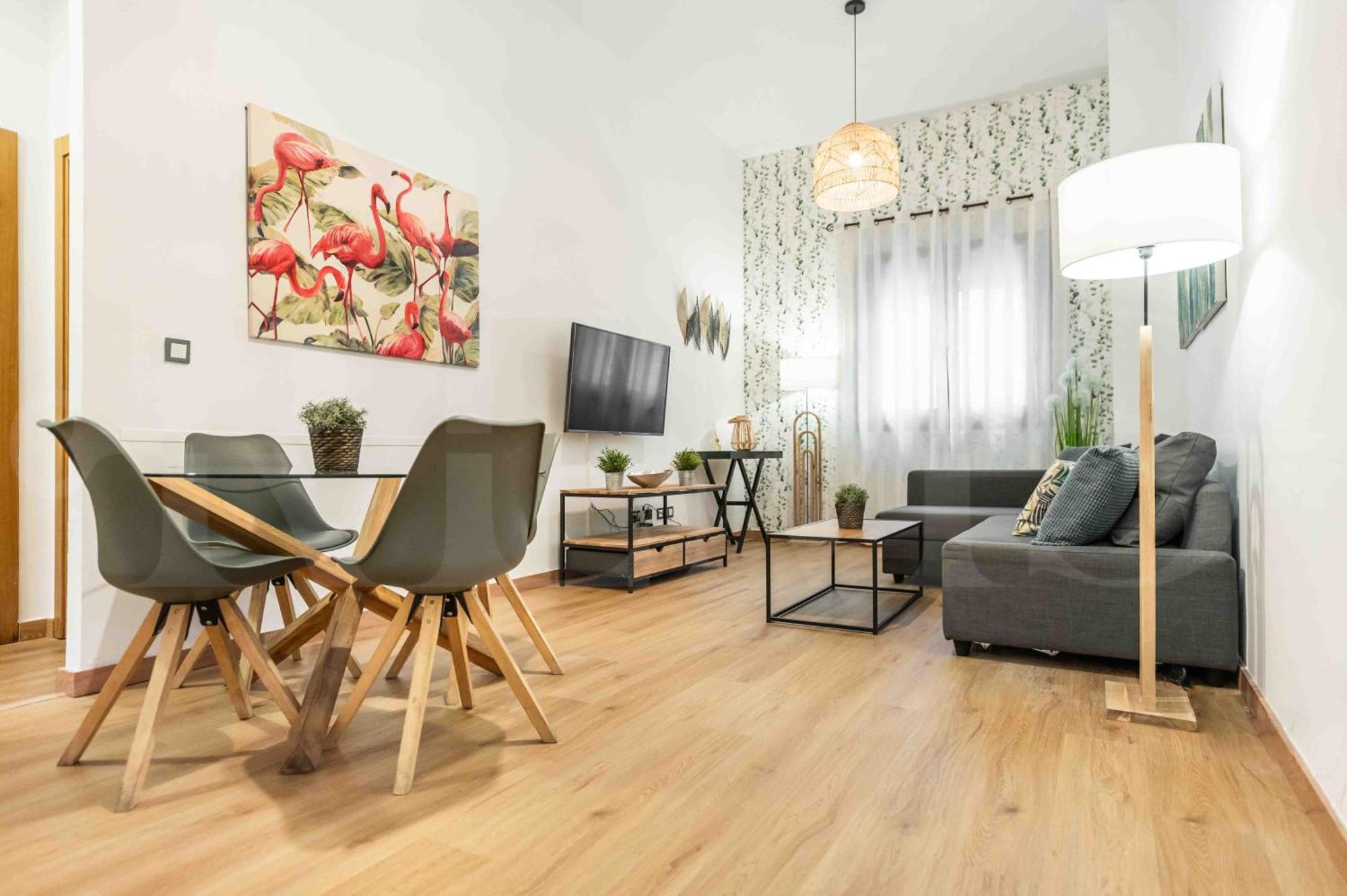 3Br Apartment With Parking And Patio In The Center By Rems Málaga Esterno foto